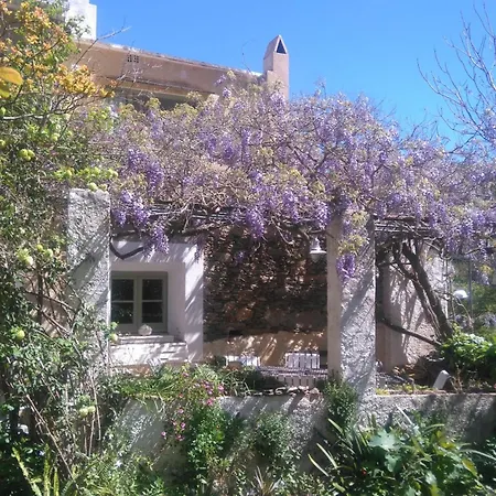 Casa vacanze Casa De La Fuente, La *