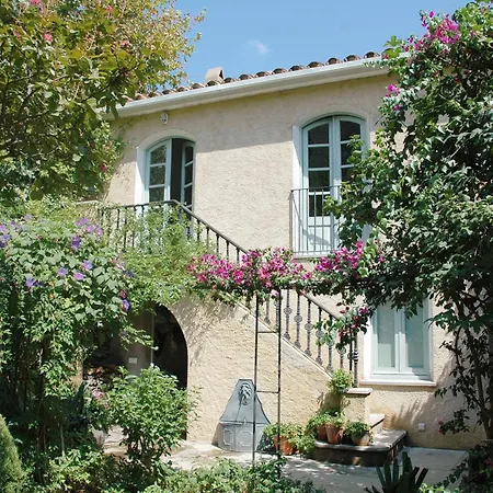 Casa De La Fuente, La Vall de Santa Creu